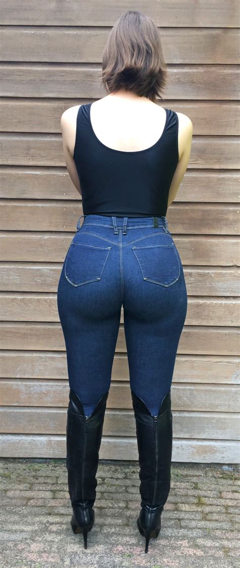 ripe ass|What a perfect ripe ass